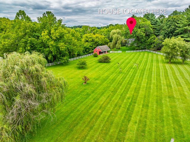 786 WICKERTON RD, West Grove, PA 19390