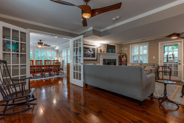 786 WICKERTON RD, West Grove, PA 19390