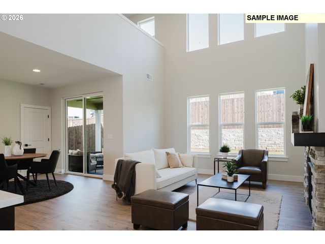 12380 Sw SILVERTIP St, Beaverton, OR 97007