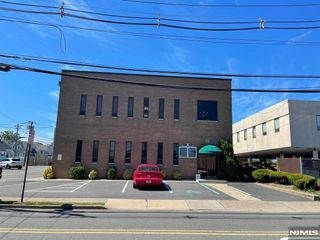 15 5th Street 201 203 205, Saddle Brook, NJ 07663