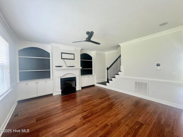 2203 Franklin Drive, Winterville, NC 28590