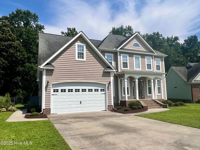 2203 Franklin Drive, Winterville, NC 28590