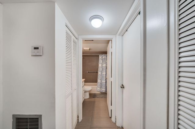 7301 NW 1st Street 402, Margate, FL 33063