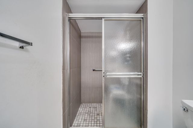 7301 NW 1st Street 402, Margate, FL 33063