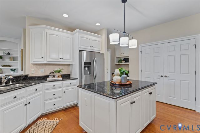 16126 Founders Bridge Ter, Midlothian, VA 23113