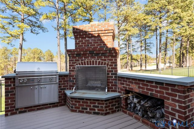 16126 Founders Bridge Ter, Midlothian, VA 23113