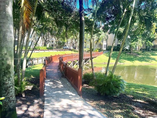 1760 Palm Cove Boulevard 106, Delray Beach, FL 33445