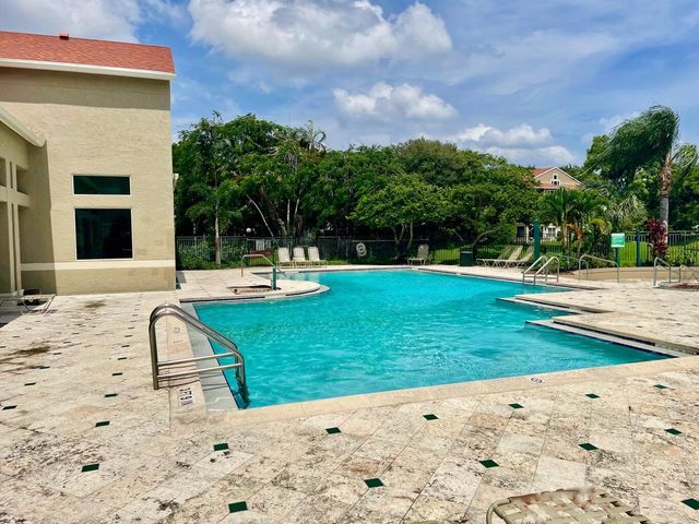 1760 Palm Cove Boulevard 106, Delray Beach, FL 33445