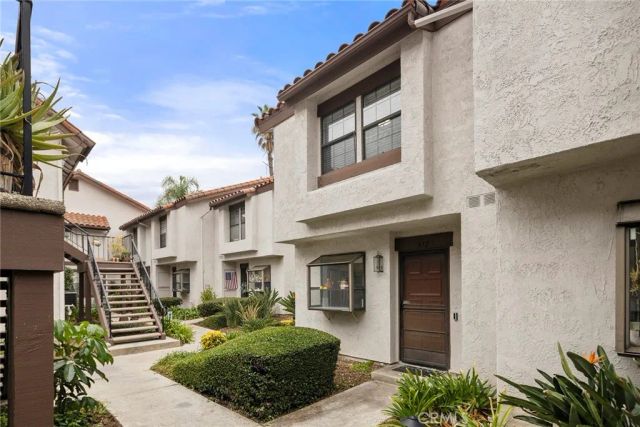 312 Molokai, Placentia, CA 92870