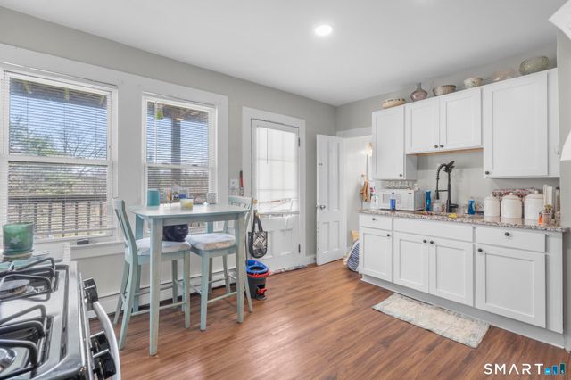 27 Botsford Street, Meriden, CT 06451