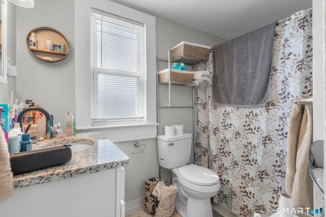 27 Botsford Street, Meriden, CT 06451
