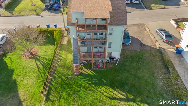 27 Botsford Street, Meriden, CT 06451