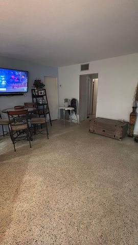 10 SW 46TH Avenue, Plantation, FL 33317