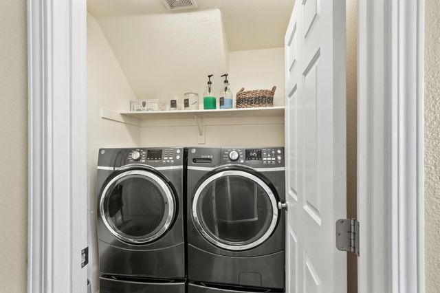 5376 Nickman Way, Sacramento, CA 95835