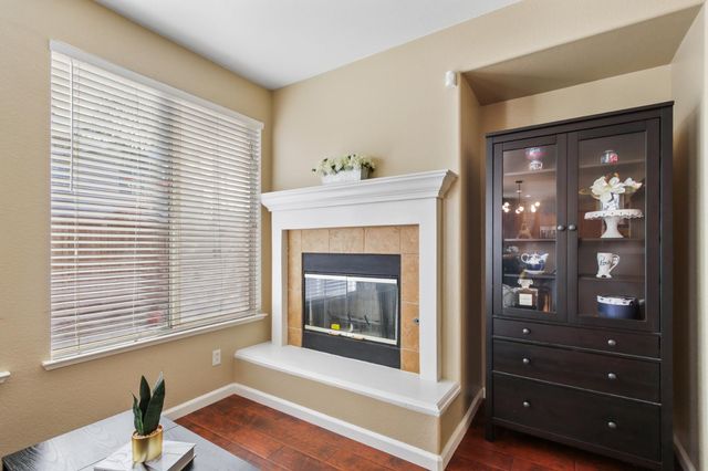 5376 Nickman Way, Sacramento, CA 95835