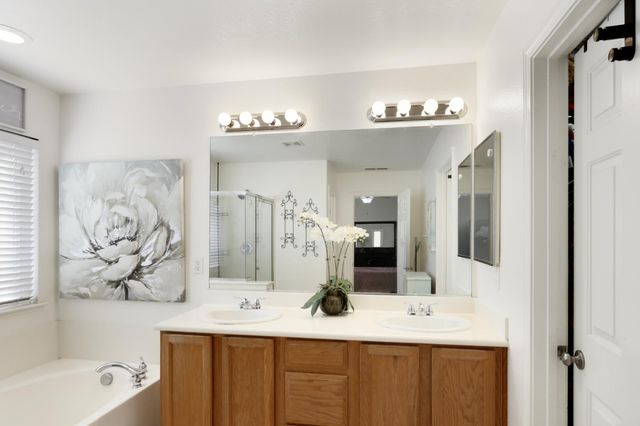 5376 Nickman Way, Sacramento, CA 95835