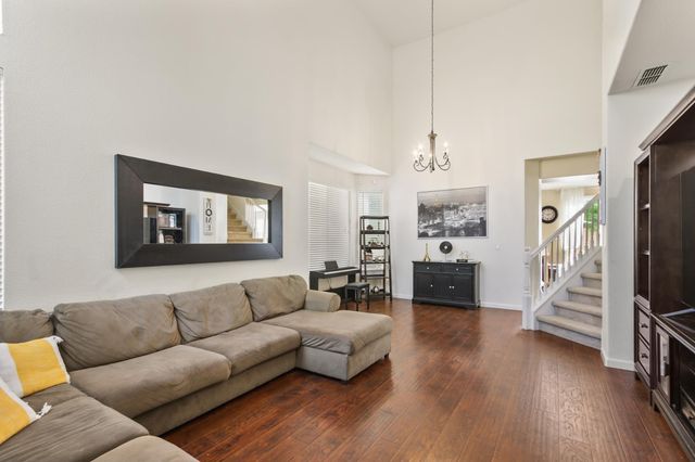 5376 Nickman Way, Sacramento, CA 95835