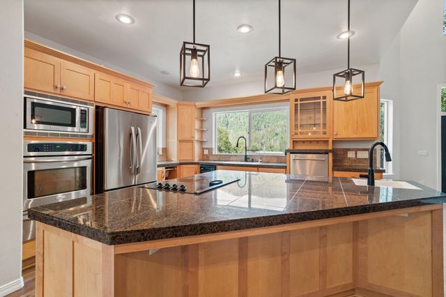 3375 Little Applegate Road, Jacksonville, OR 97530