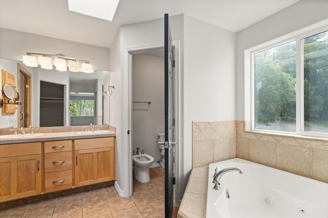 3375 Little Applegate Road, Jacksonville, OR 97530