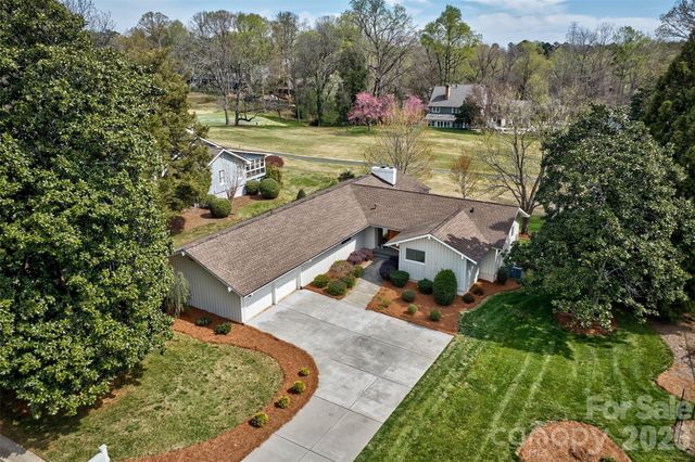 27 Apple Orchard Lane, Lake Wylie, SC 29710