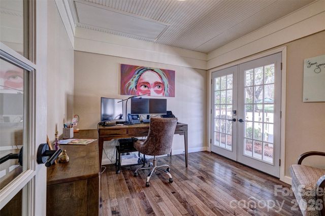 27 Apple Orchard Lane, Lake Wylie, SC 29710