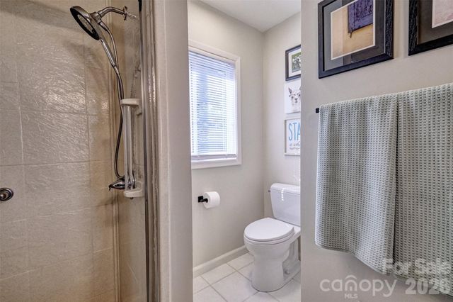 27 Apple Orchard Lane, Lake Wylie, SC 29710