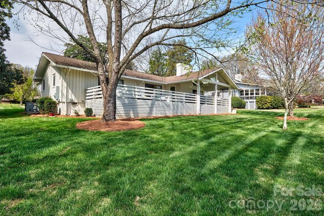 27 Apple Orchard Lane, Lake Wylie, SC 29710