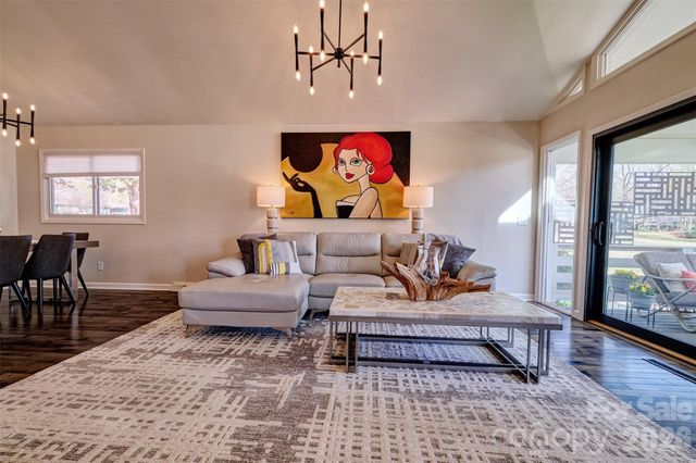 27 Apple Orchard Lane, Lake Wylie, SC 29710