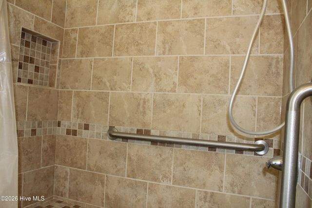 3049 Catherine Lake Road, Richlands, NC 28574