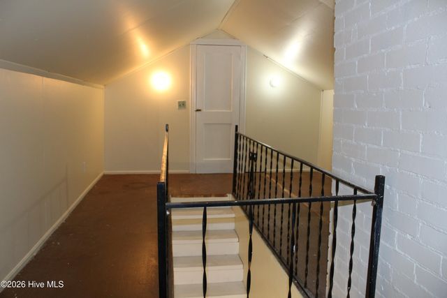 3049 Catherine Lake Road, Richlands, NC 28574