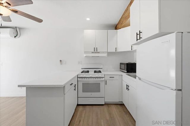 3145-49 Ronald Ct, Srping Valley, CA 91977