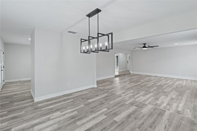 6726 Hunt Dr, Corpus Christi, TX 78413