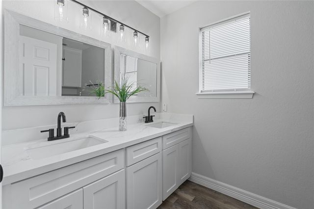 6726 Hunt Dr, Corpus Christi, TX 78413