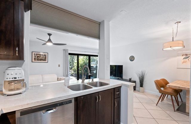 3900 NE 18TH Avenue 13C, Oakland Park, FL 33334