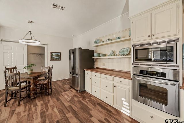 5406 Carmel Court, Tyler, TX 75703