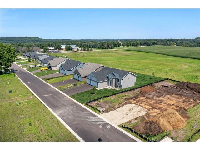 336 Ridge Road, Le Sueur, MN 56058