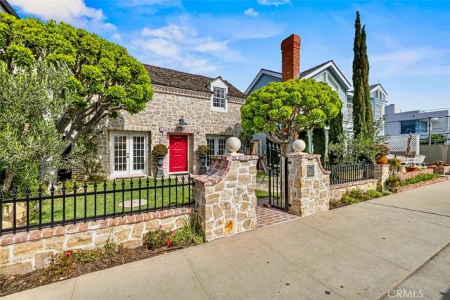 89 Rivo Alto Canal, Long Beach, CA 90803