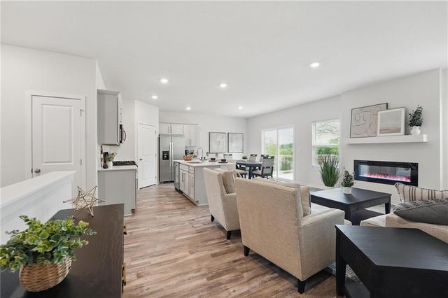 20113 Cornice Street, Spring Hill, KS 66083