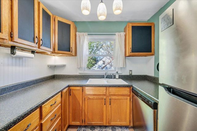 5329 Eden AVE, Roanoke, VA 24018