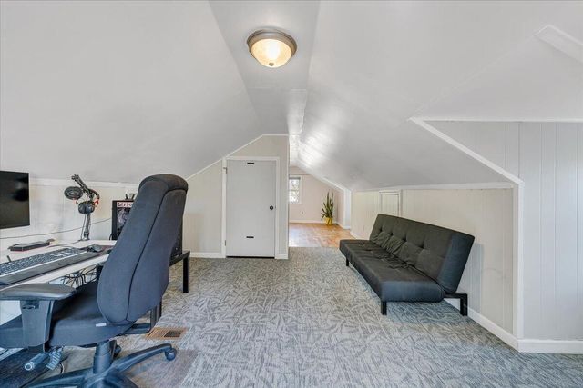 5329 Eden AVE, Roanoke, VA 24018