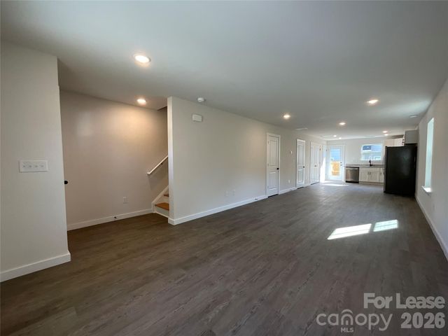 128 18th Street Place NW, Hickory, NC 28601
