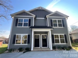 128 18th Street Place NW, Hickory, NC 28601