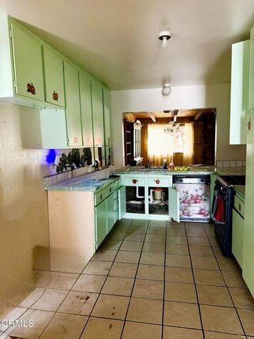 3450 Frankfort Court, Oxnard, CA 93033