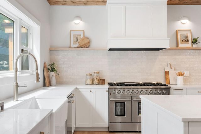 4404 Wilson Street, Minnetonka, MN 55345