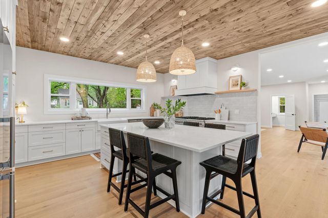 4404 Wilson Street, Minnetonka, MN 55345