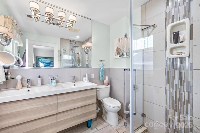 209 W 3rd Avenue, Gastonia, NC 28052