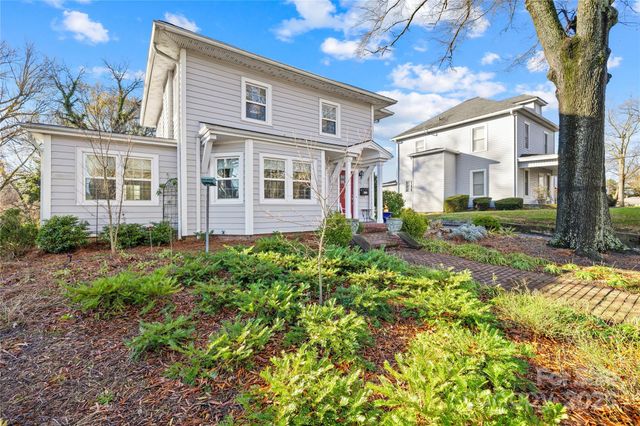 209 W 3rd Avenue, Gastonia, NC 28052