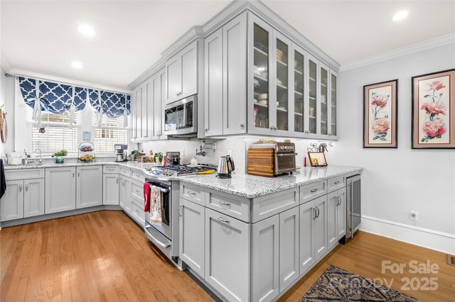 209 W 3rd Avenue, Gastonia, NC 28052