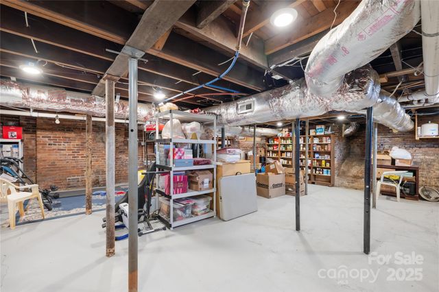 209 W 3rd Avenue, Gastonia, NC 28052