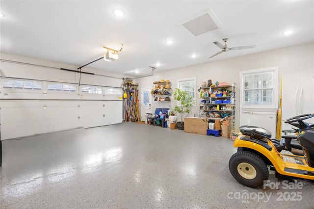 209 W 3rd Avenue, Gastonia, NC 28052